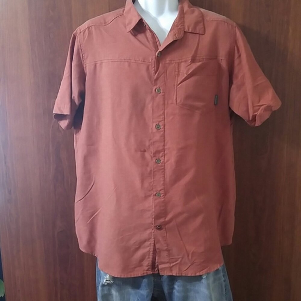 Columbia burnt orange short sleeved button up men's size large